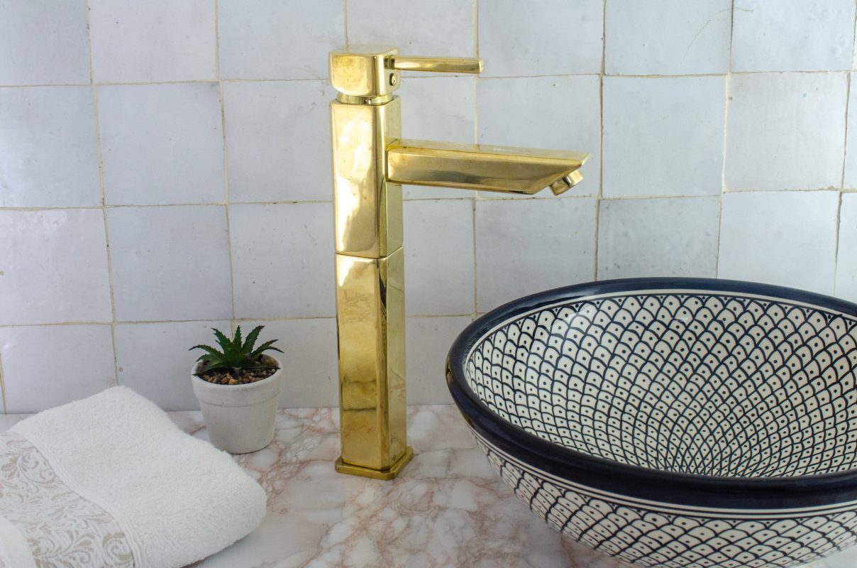 Add a Touch of Vintage Charm to Your Bathroom with a Stylish #VesselSinkFaucet